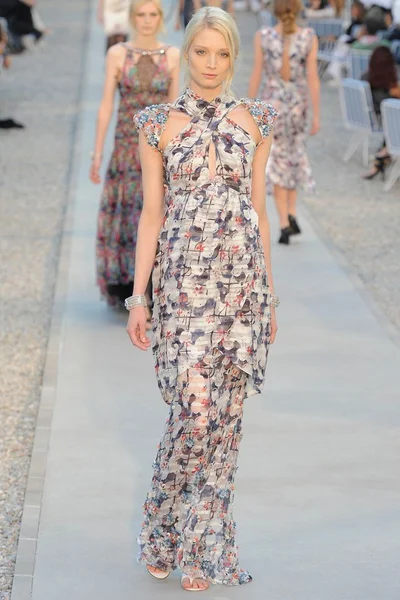 Look 46